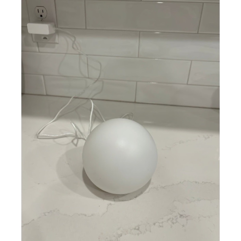 Hifree Sphere Shaped Touch Night Light Color and White Light Dimming Lamp - Picture 3 of 9